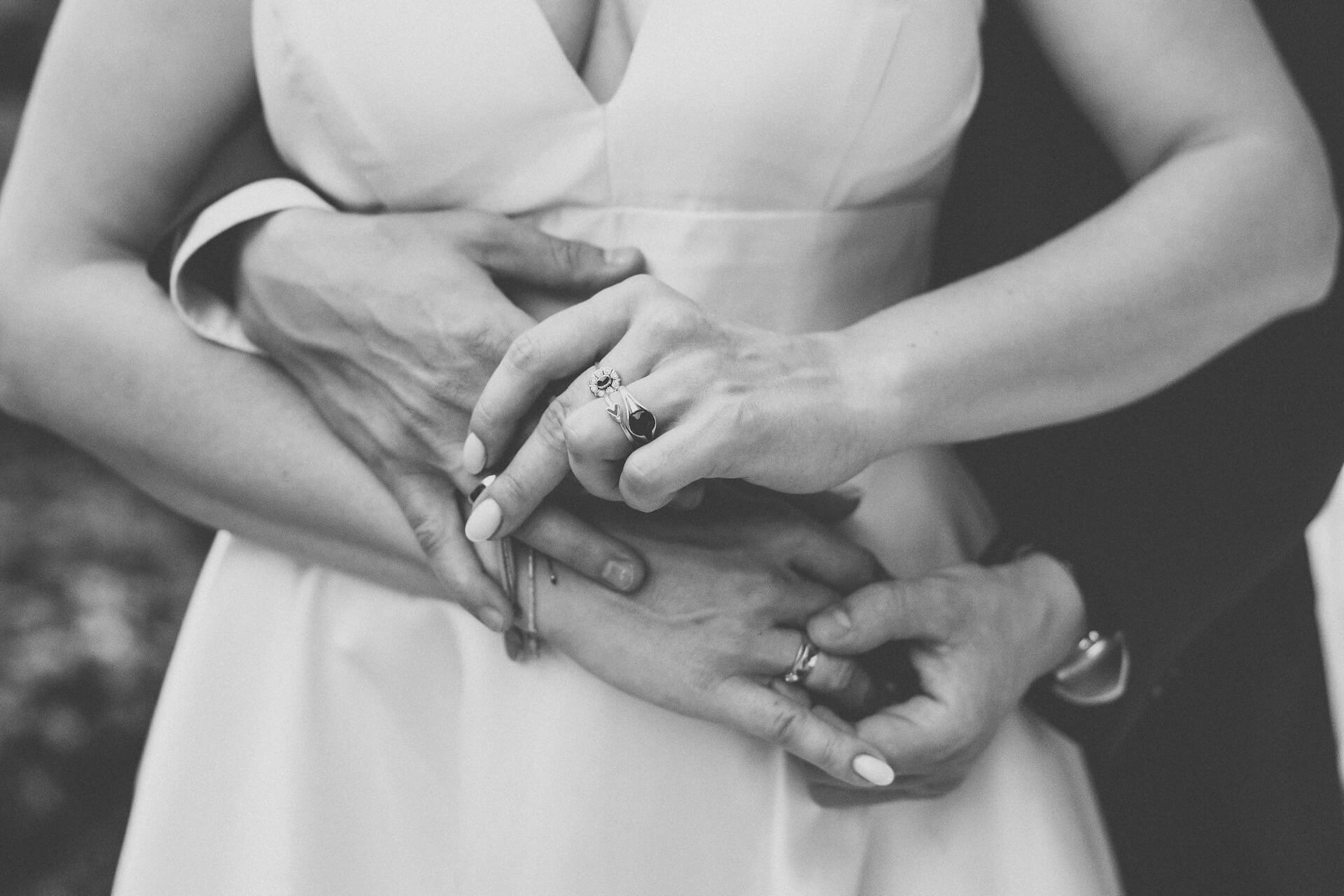 Reportaż ślubny – małżeństwo Warszawa ogrody zamkowe